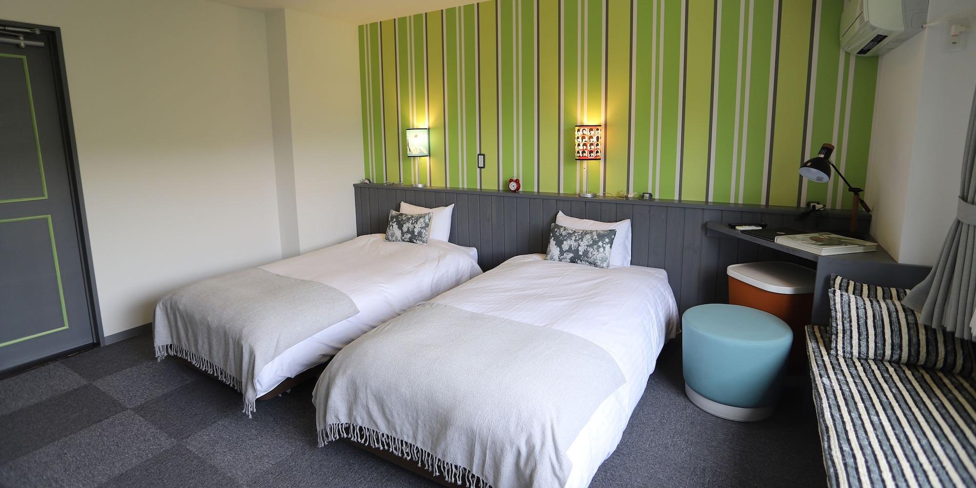 קארויזאווה Hotel Wellies מראה חיצוני תמונה