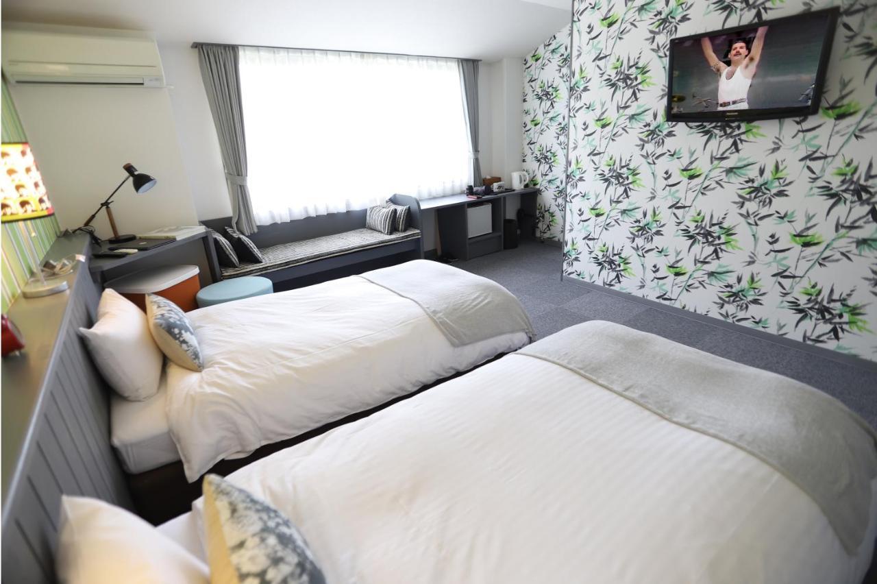 קארויזאווה Hotel Wellies מראה חיצוני תמונה